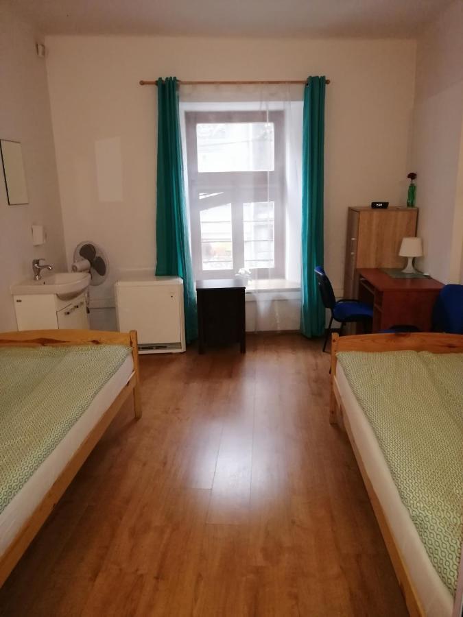Hostel Gliwice Centrum Parking Kültér fotó