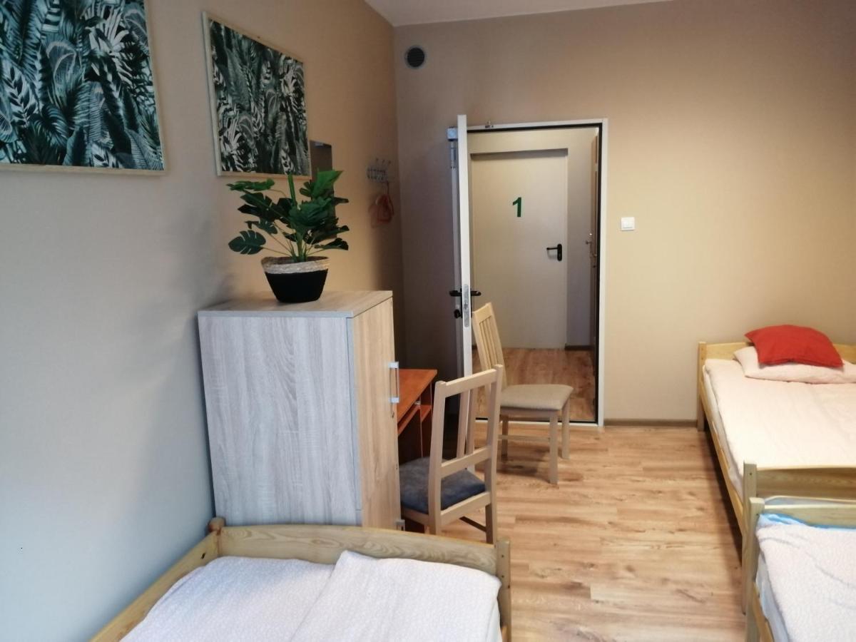 Hostel Gliwice Centrum Parking Kültér fotó