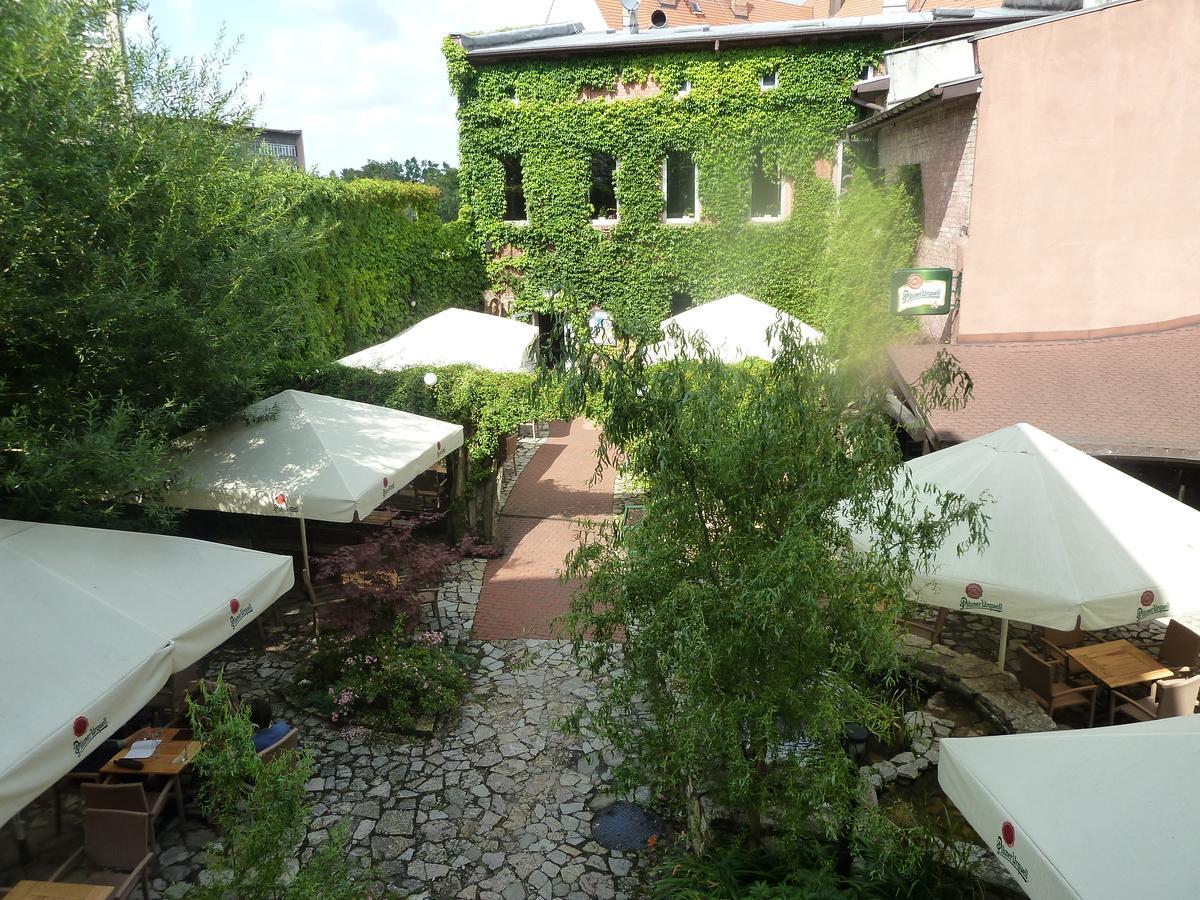 Hostel Gliwice Centrum Parking Kültér fotó