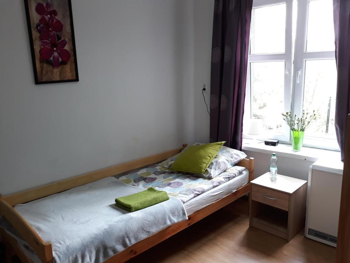 Hostel Gliwice Centrum Parking Kültér fotó
