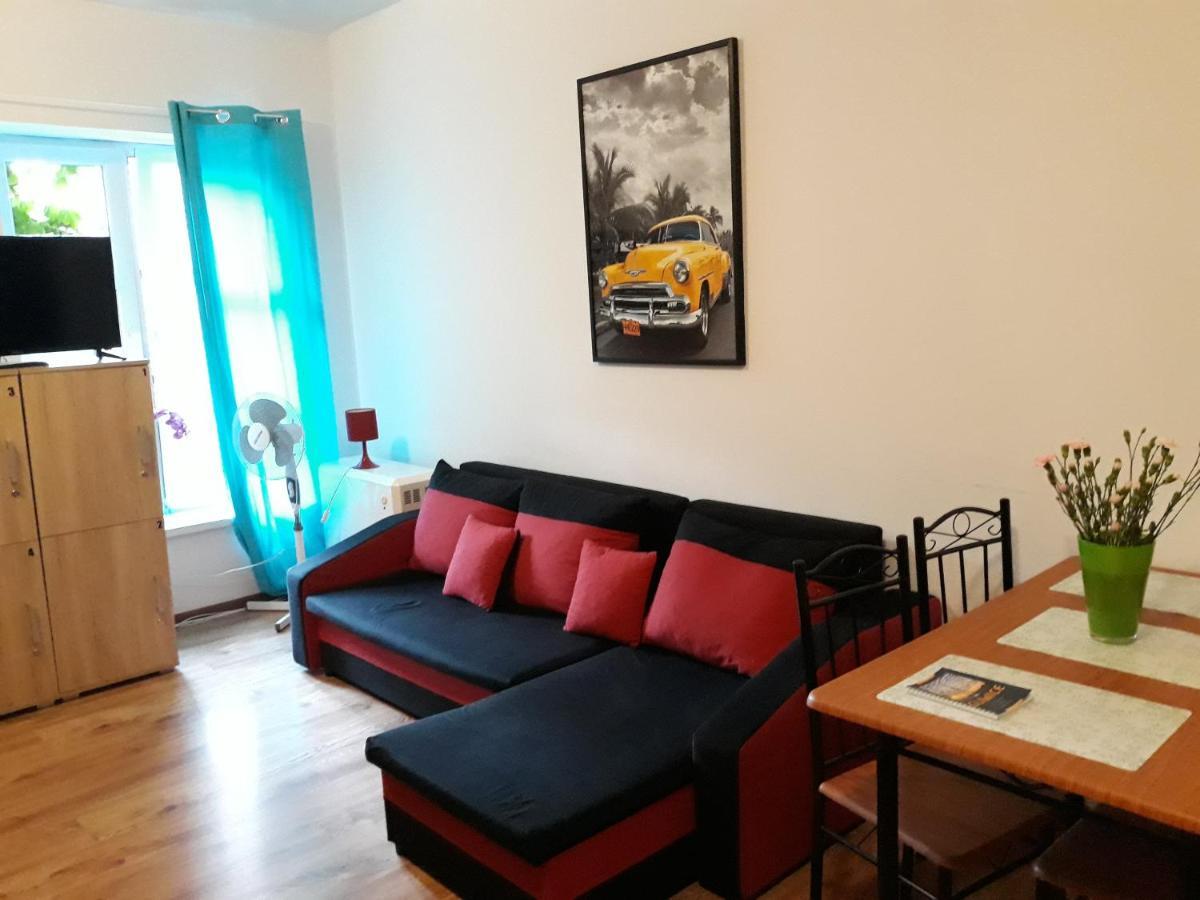 Hostel Gliwice Centrum Parking Kültér fotó