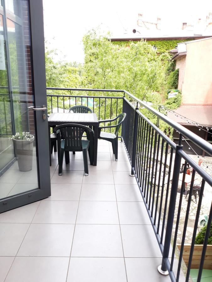 Hostel Gliwice Centrum Parking Kültér fotó